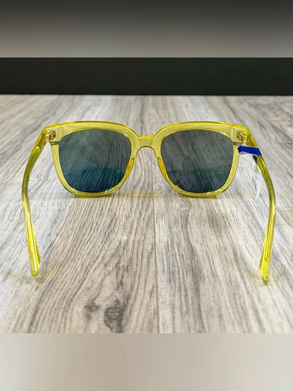Blenders Eyewear Grove Spark Lime Polarized Sunglasses Crystal Neon Yellow NEW